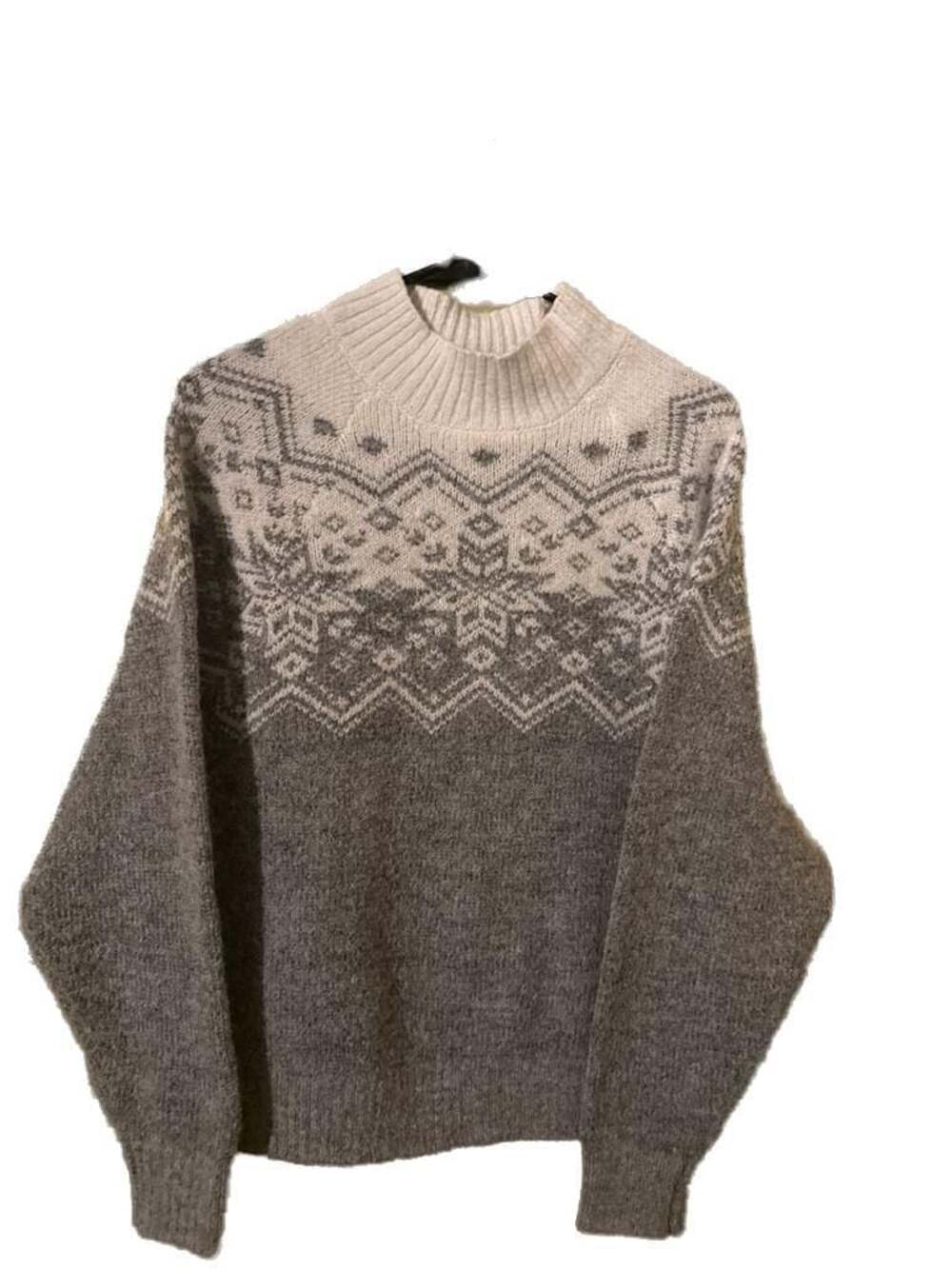 Old Navy Fair Isle Snowflake Mock Neck Sweater Size M